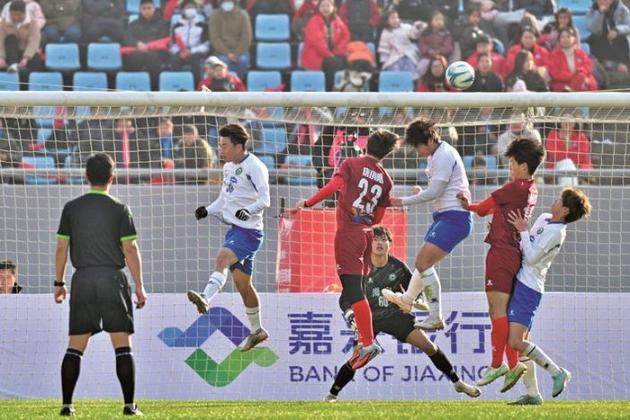 乐鱼电竞-足球， 点燃一座城|上海足球|戴麟经|上海|乐华|足球队_新浪体育_新浪新闻